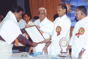 State Award to Jodhpur blind school teacher Mr. Inder Raj Sharma from  honorable Chief Minister Mr. Ashok Gehlot on 5 september 2010. location : birla auditorium, Jaipur.